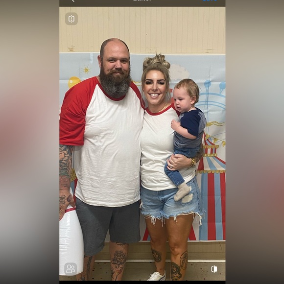 Meet your Posher, Michele - Picture 3 of 6